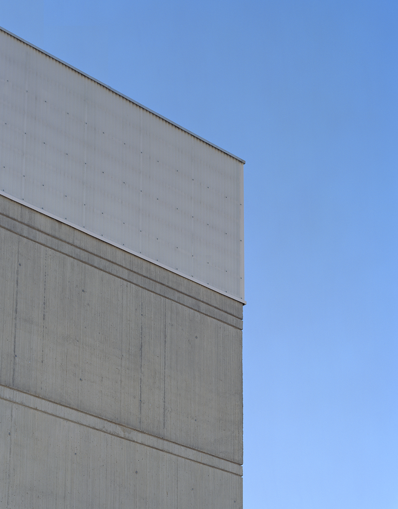 ST-JOSEPH Medical, build, EMS